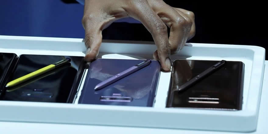 Samsung yeni ürünlerini tanıttı