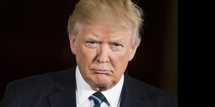 Trump kurdurduğu seçim komisyonunu feshetti