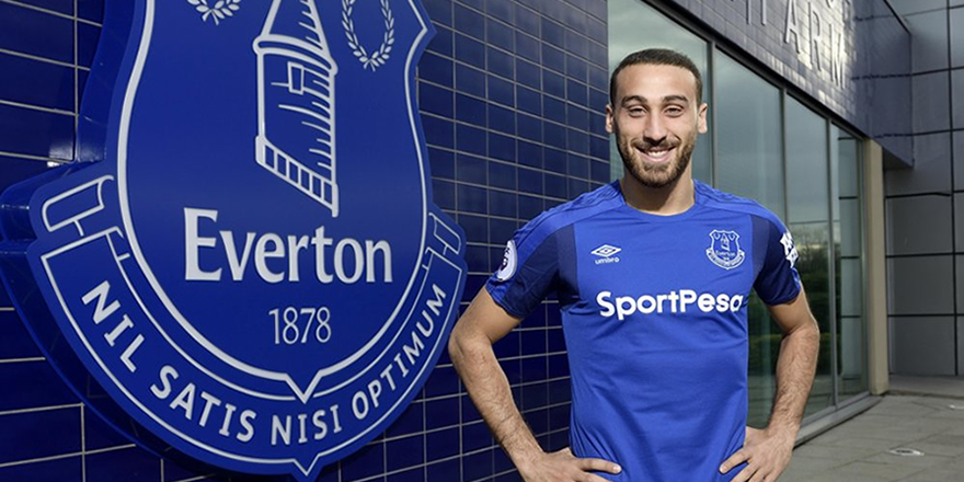 Cenk Tosun resmen Everton'da