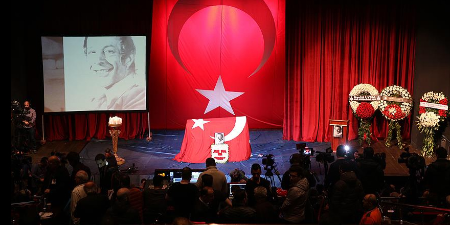 Münir Özkul son yolculuğuna uğurlandı