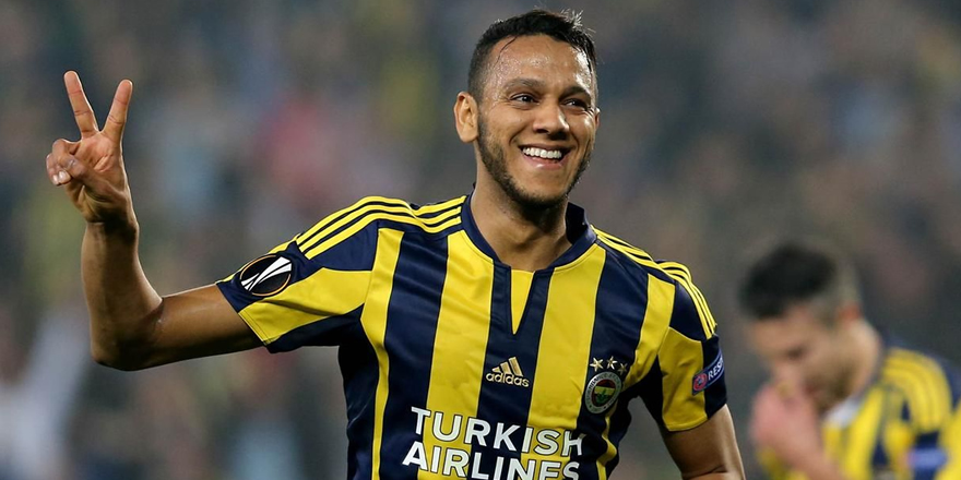 De Souza Fenerbahçe'de devam etmek istiyor