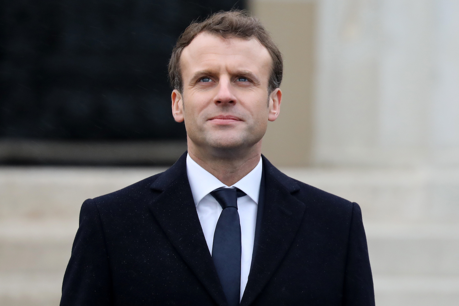 Macron'un sarı yelekliler için aldığı kararlara onay