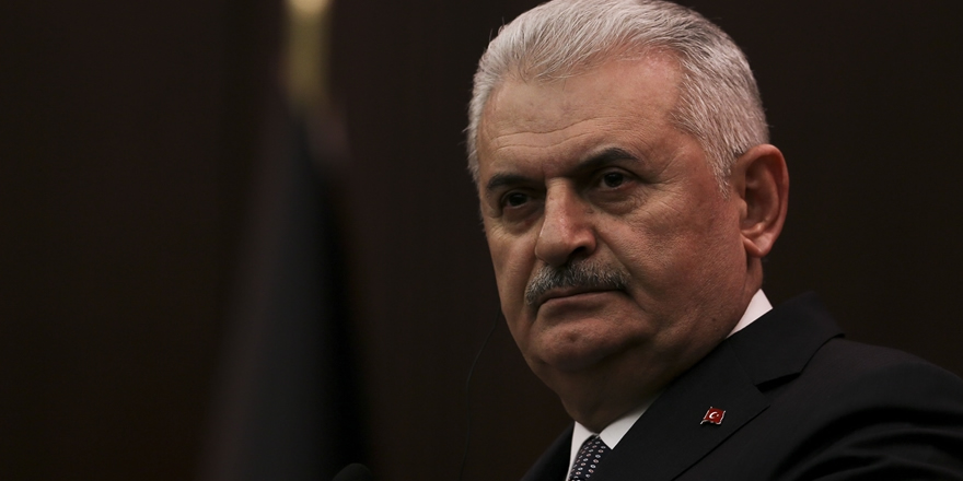 Başbakan Yıldırım: Her karar üzerinden mahkemelerimizi hırpalamak doğru değil