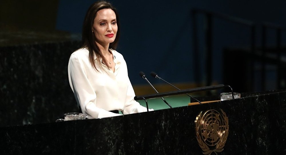 Angelina Jolie'den hükümetlere sivillerin korunması çağrısı