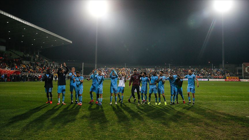 Trabzonspor Kadıköy'de galibiyet hasretine son vermek istiyor