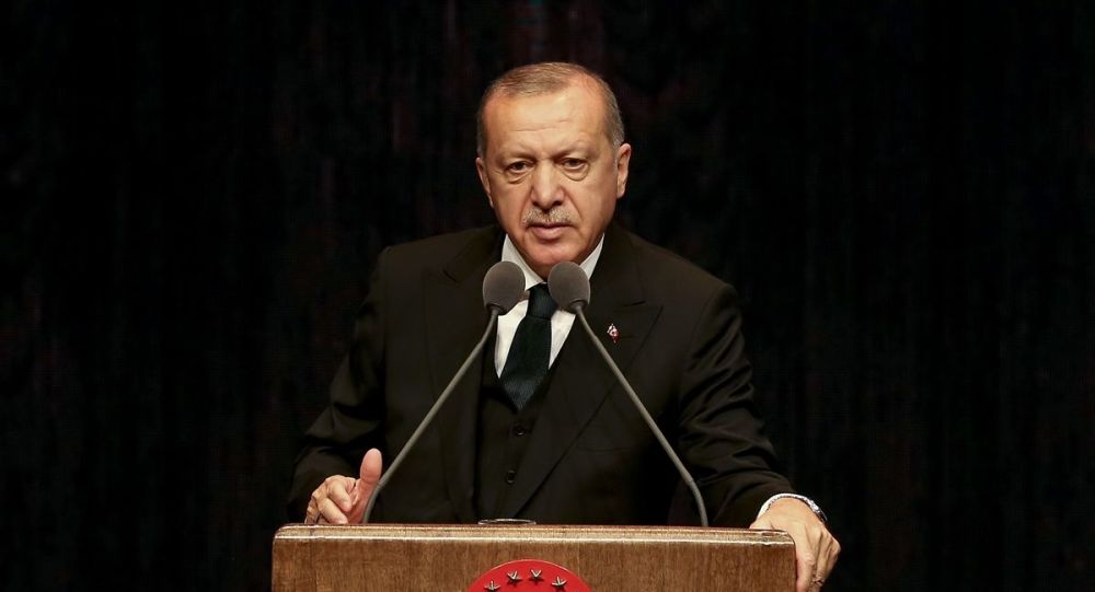Erdoğan: Tehcir başka, katliam başka bir şeydir, kimi aldatıyorsunuz?