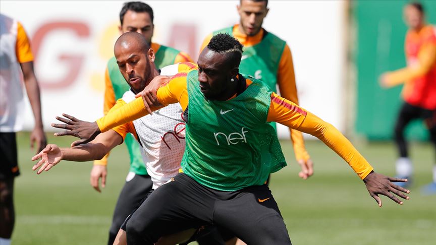Galatasaray'da Evkur Yeni Malatyaspor maçının kadrosu belli oldu