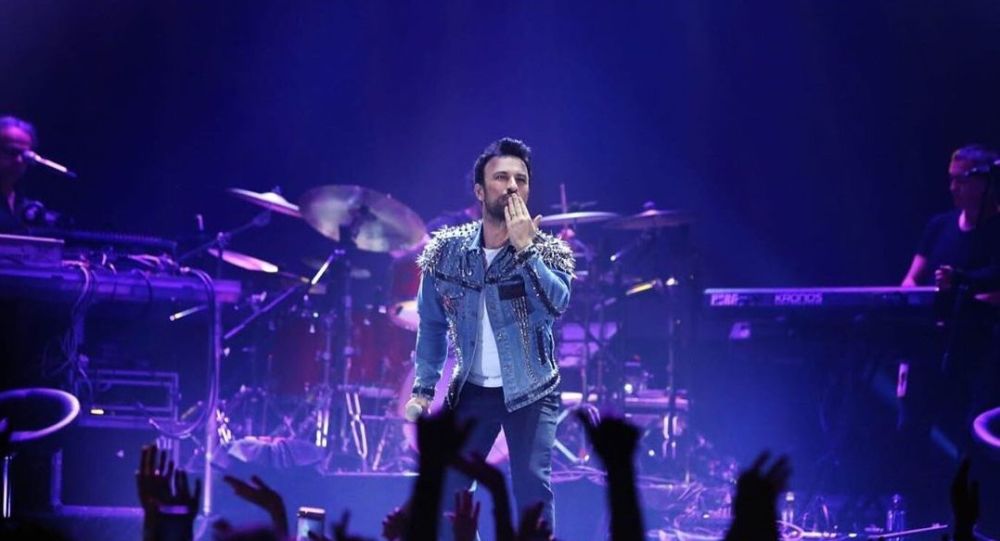 Tarkan Moskova'da konser verdi