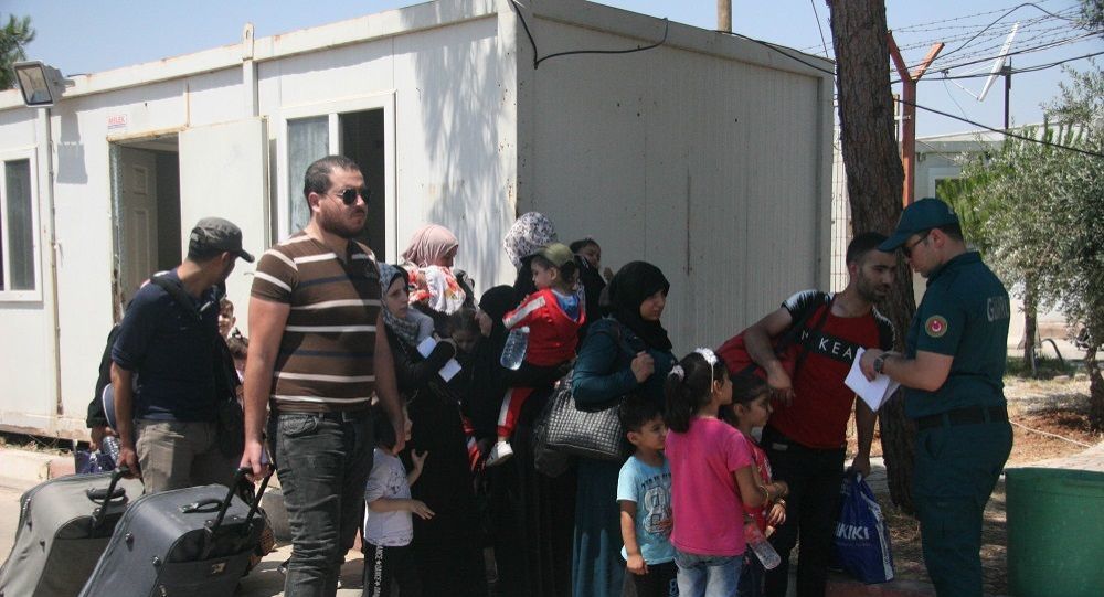 Bayramı ülkesinde geçiren 6 bin 500 Suriyeli Türkiye'ye döndü