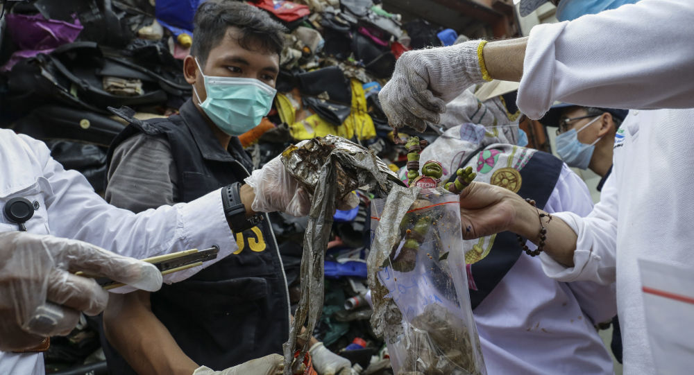 Endonezya, toksik atıkları geldikleri ülkeye geri gönderiyor