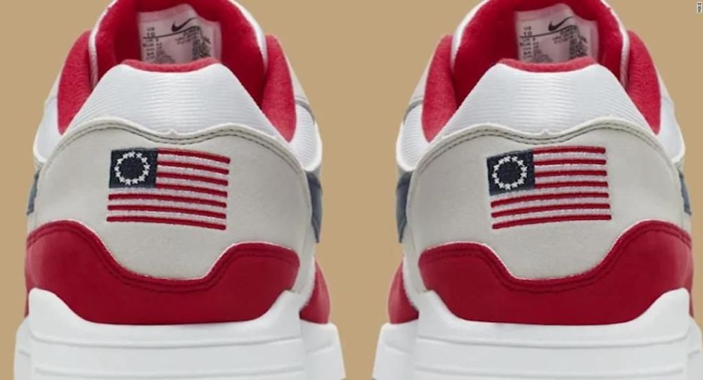 Nike'ın 4 Temmuz ayakkabısı ABD'yi karıştırdı