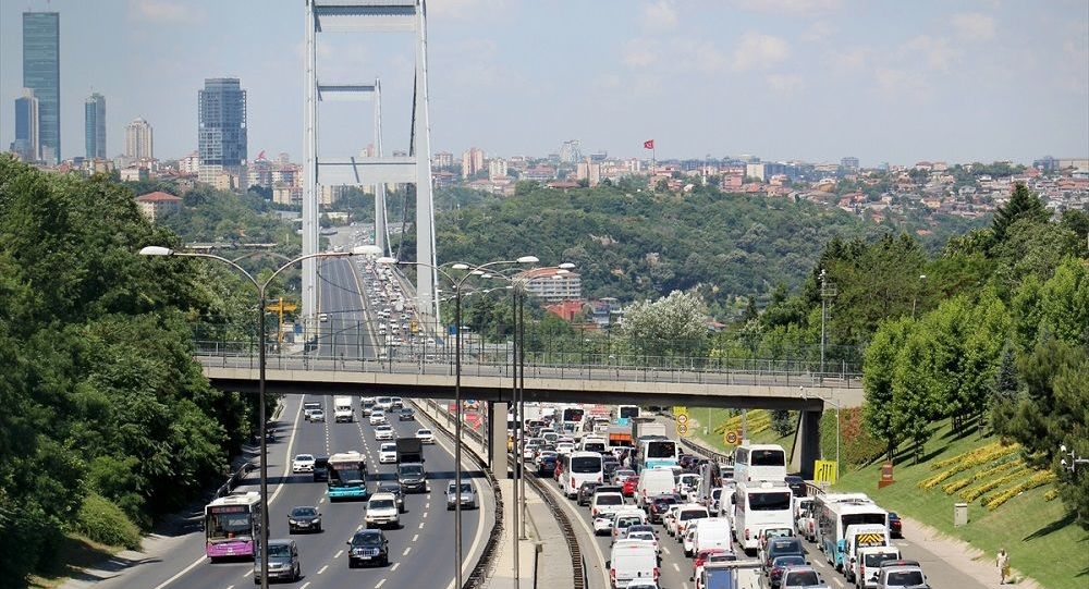 İBB Meclis üyesi Sarı'dan İstanbul trafiğine 7 çözüm önerisi
