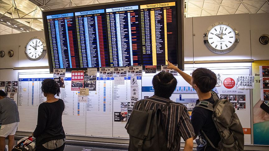 Hong Kong Uluslararası Havalimanı’nda uçuşlar tekrar başladı