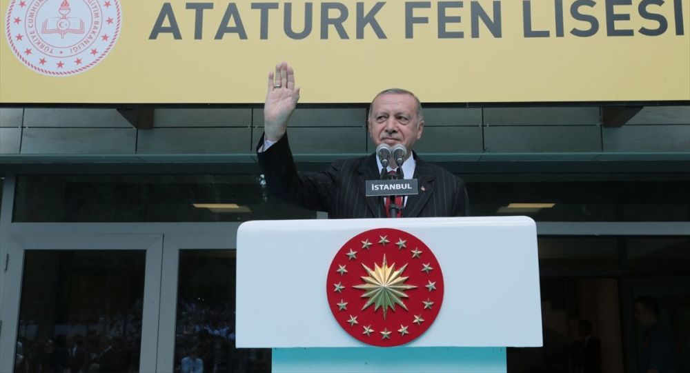 Erdoğan: Eğitimde Batı'yı kopyalamayı tercih ettik, kayıp nesiller yetiştirdik