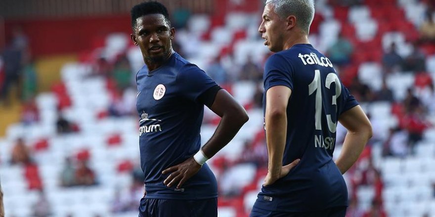 Nasri'yle yollar ayrılıyor, Eto'o ile görüşmeler sürüyor