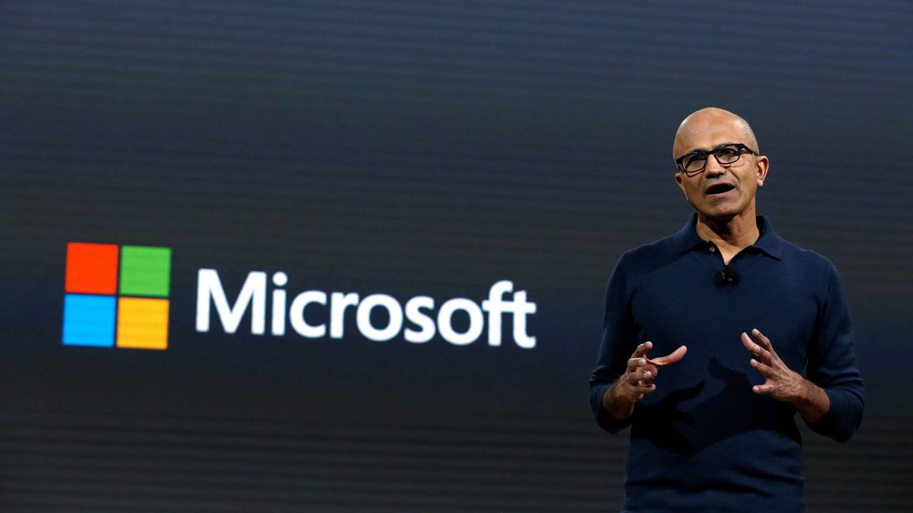 Microsoft'un CEO'su Satya Nadella 42,9 milyon dolar ikramiye aldı