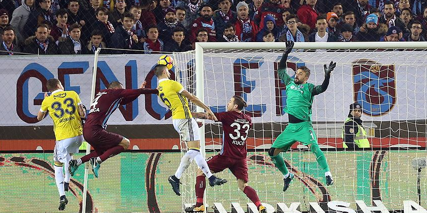 Trabzonspor ile Fenerbahçe 1-1 berabere kaldı