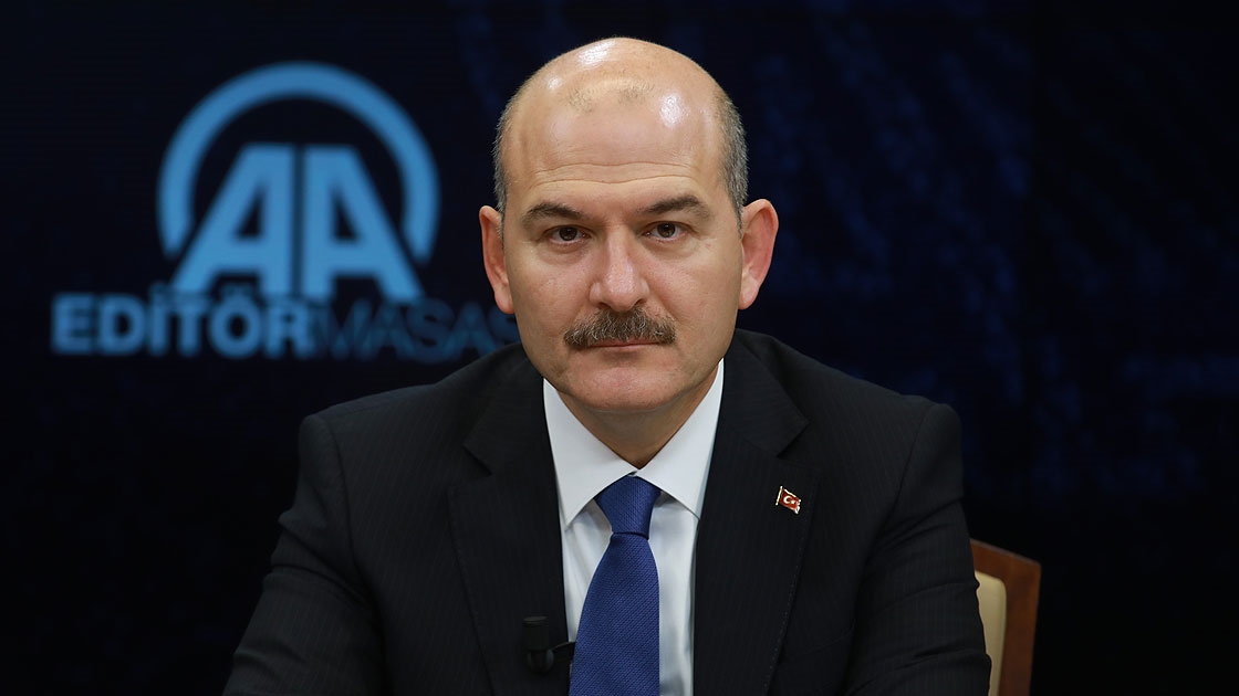 Soylu: Sınırda bekleyen DEAŞ'lı ABD'ye sınır dışı edildi