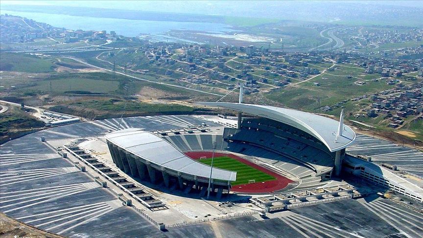 'Atatürk Olimpiyat Stadı'nın üstünü kapatarak milli takım stadı yapmayı düşünüyoruz'