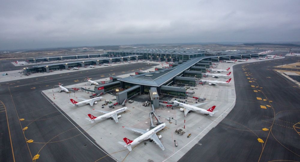 İstanbul Havalimanı'nda rüzgar iniş ve kalkışlara izin vermiyor