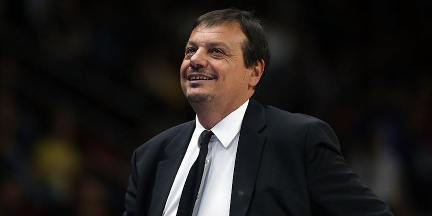 Ergin Ataman Anadolu Efes'te