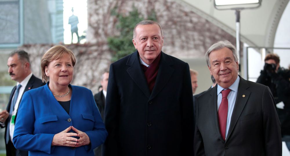 Erdoğan ve Merkel'in buluşması kameralara böyle yansıdı
