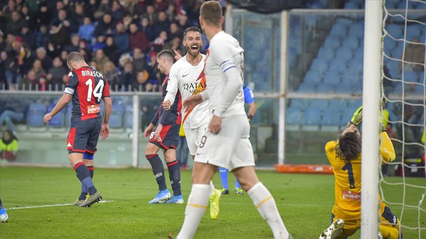 Cengiz Ünder'in de gol attığı maçta Roma, Genoa'yı 3-1 yendi