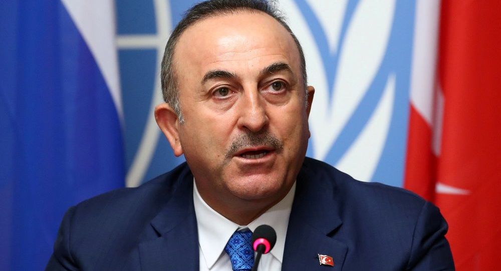 Çavuşoğlu: Hafter'in siyasi çözüm çizgisine gelmesi gerekiyor