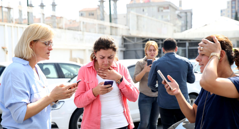 UYARSİS taslağı hazır: Deprem mesajı bir dakikada telefona gelecek