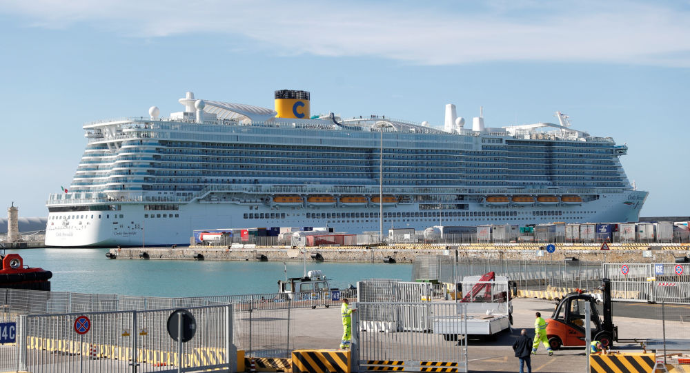 İtalya'daki cruise gemisine koronavirüs karantinası
