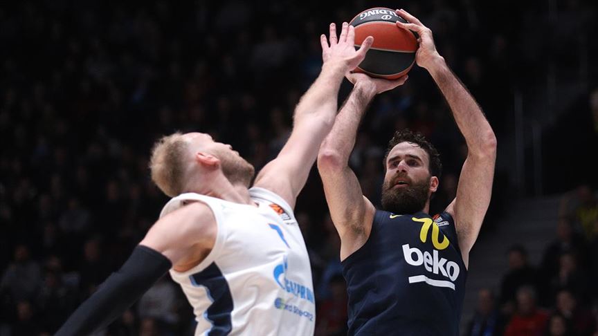 Fenerbahçe Beko THY Avrupa Ligi'nde play-off potasına girdi