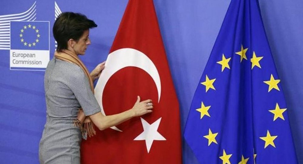 Türkiye'den 6 AB üyesi ülkeye vize muafiyeti kararı