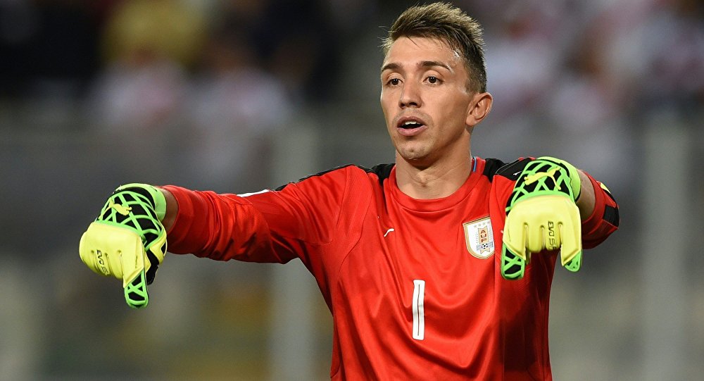 Muslera: Altay efsane olabilir