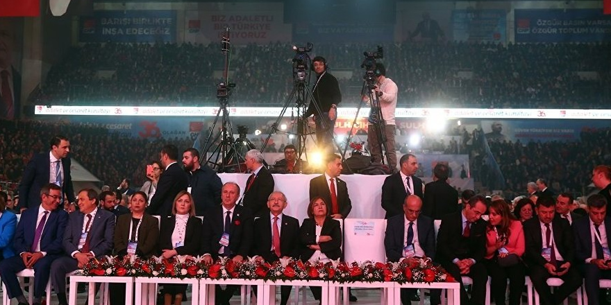 CHP'de kurultay günü: İnce, genel başkan adaylığı için gerekli imzayı topladı