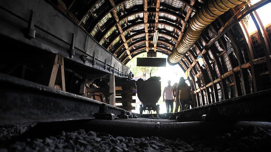 Soma'da 5 bin madenci çalışmaya devam ediyor