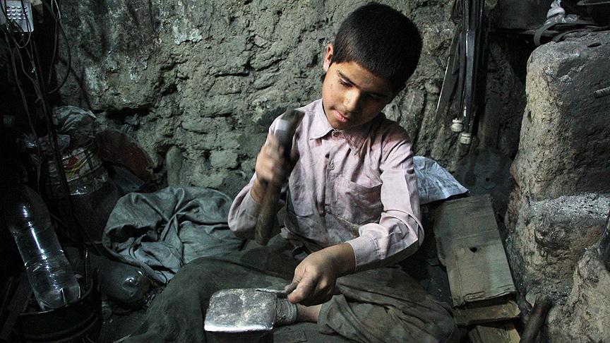 TÜİK: Türkiye'de 720 bin çocuk işçi var