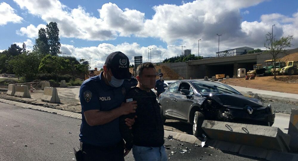 Taciz şüphelisi polisten kaçarken kaza yaptı: Eyvah, bitti her şey