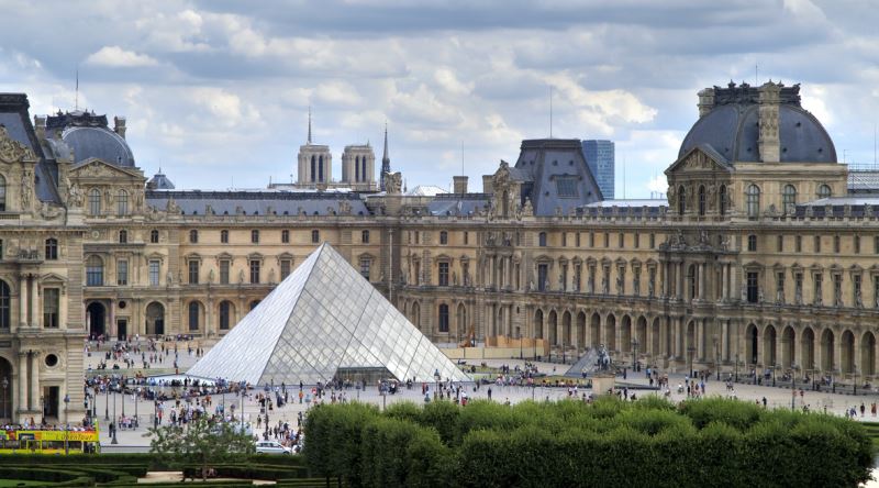 Louvre Müzesi’ne sanal ortamda 10 milyonu aşkın ziyaret