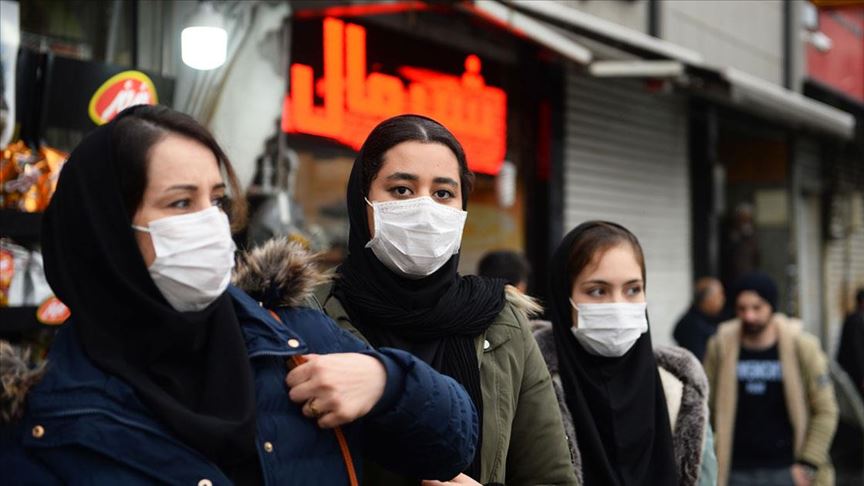 İran salgın tedbirlerini gevşetmeyi sürdürüyor