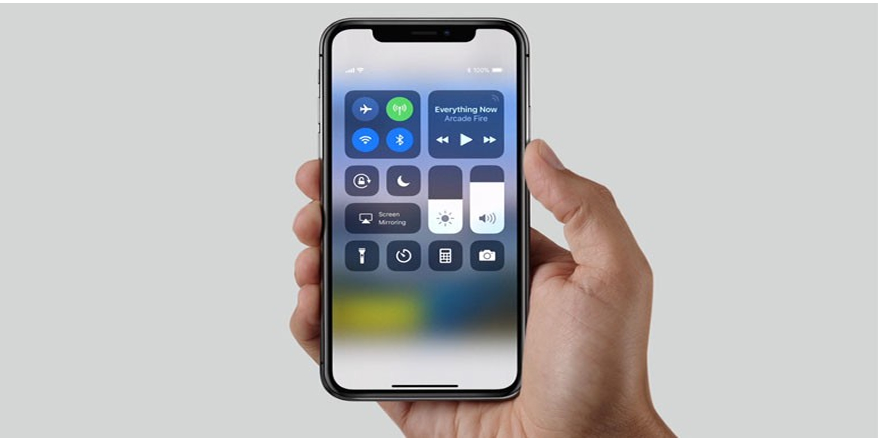 Samsung, iPhone X sayesinde köşeyi döndü!