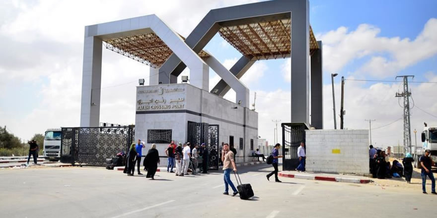 Refah Sınır Kapısı 3 gün süreyle açıldı