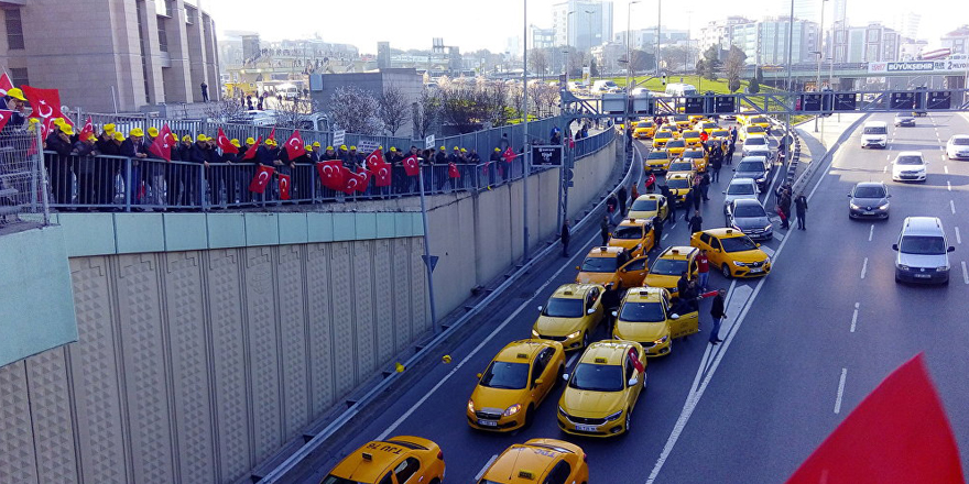 Uber şoförleri: Devlet bu çeteye teslim olmamalı