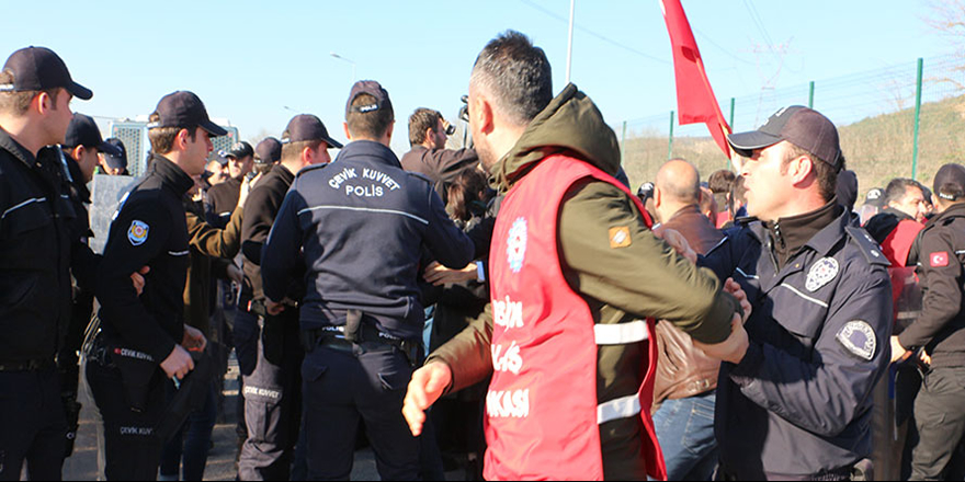 Polis, Ankara'ya yürümek isteyen işçilere müdahale etti: 33 gözaltı